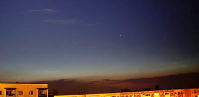 Rostock, 23:11 UTC, 3,5/35 mm, ISO 1000, t 13&quot;;  Bildausschnitt, Kontrast/Gammaverst.