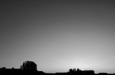 17:50 UT, Rostock, SW-NW-Himmel mit 3 x f 25 mm (hochkant) an Sony Alpha 7S + Dydim-Filter