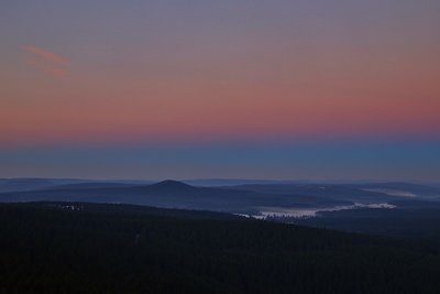 Gegendämmerungsstrahliger Erdschatten