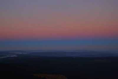 Gegendämmerungsstrahliger Erdschatten