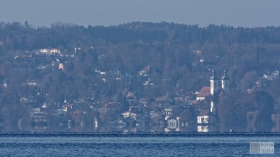 Luftspiegelung am Starnberger See zw. Ambach und Tutzing.
