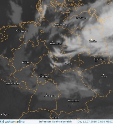 Abb. 2: Satellitenbild (Infrarot) vom 12.07.2018, 03.00 MESZ.<br />Quelle: http://www.wetteronline.de/