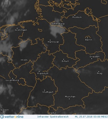 Abb. 2: Satellitenbild (Infrarot) vom 25.07.2018, 03.00 MESZ.<br />Quelle: http://www.wetteronline.de/