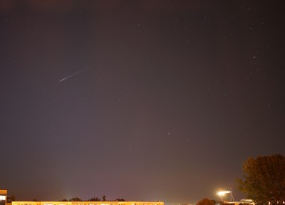 21:24 UT, Perseus rechts, Capella unten, Bildausschnitt, Sony Alpha 7S, 2/25 mm, ISO 640, t 20&quot;