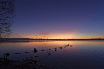 Purpurlicht über dem Starnberger See - von Ambach aus gesehen. 29.12.2019