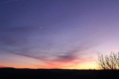 Abendrot mit schwachem Purpurlicht
