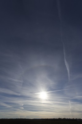 22° Ring, 46 ° Ring &amp; ZZB in Feldkirchen bei München, 10:13 Uhr MEZ, 20 mm an Vollformat