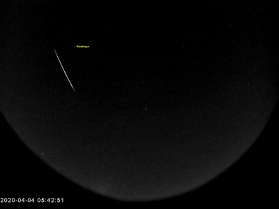 2020-04-04-05-42-51-MESZ-1s-ou-sw-stars.jpg