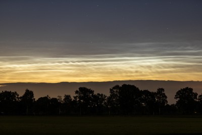 Standort: Wardenburg bei Oldenburg<br />Azi: 355° bis 32° (Ausschnitt), Höhe 6°, Helligkeit 3<br />00:43 Uhr MESZ, 140 mm, f/2.8, 8 sec., ISO 800