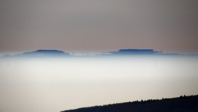 _MG_7410b.jpg (64.16 KiB) 1472 mal betrachtet Luftspiegelungen vom Kupferberg