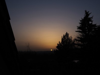 Saharastaub Sonnenuntergang 24022021.jpg