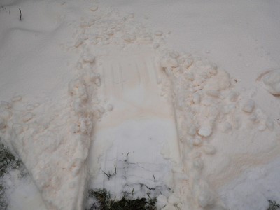 Saharastaub im Schnee II 07022021.jpg