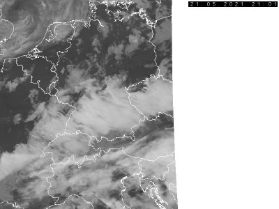 Abb. 2: Satellitenbild (Infrarot) von METOP 3 vom 21.05.2021, 23.01 MESZ.<br />Bildquelle: Czech Hydrometeorological Institute, lizenziert unter https://creativecommons.org/licenses/by-nc-nd/3.0/cz/deed.de