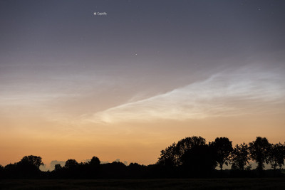 123 mm, f/4.0, ISO 1600, 10 s<br />Uhrzeit: 0:37 Uhr MESZ<br />Detailaufnahme des Feldes unter Capella