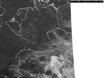 Satellitenbild (Infrarot) von METOP 1 vom 12.06.2021, 22.53 MESZ. Bildquelle: Czech Hydrometeorological Institute, lizenziert unter https://creativecommons.org/licenses/by-nc-nd/3.0/cz/deed.de