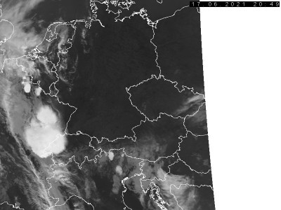 Abb. 2: Satellitenbild (Infrarot) von METOP 1 vom 17.06.2021, 22.49 MESZ.<br />Bildquelle: Czech Hydrometeorological Institute, lizenziert unter https://creativecommons.org/licenses/by-nc-nd/3.0/cz/deed.de