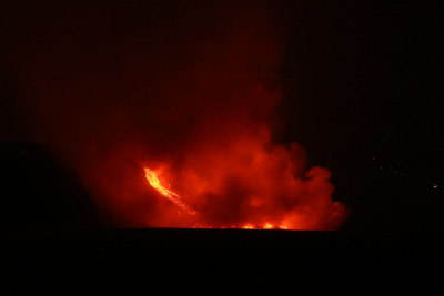 Lavafluss ins Meer, von Puerto de Tazacorte (29.9. frühmorgens)