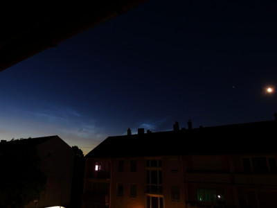 Abb. 4: 03:58 MESZ, Sonne -9.2°<br />Rechts Mars, Jupiter und Mond