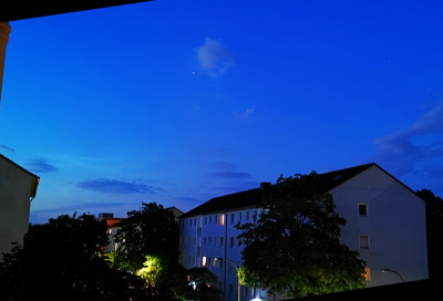 NLCs, aufgenommen in Oberursel  am 05.07.2022 um 22:48 MESZ (Sonne 8.7° unter dem Horizont). Az. 32° - 38°, Höhe 10°, Helligkeit 1.