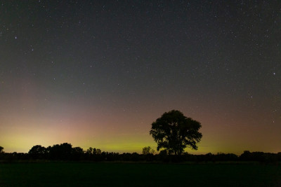 k-23102022-2035.jpg (101.65 KiB) 8431 mal betrachtet 22.10.2022, 20:35 MESZ (24mm, KB; ISO 6400, f/1.8, 5 Sek. + Hoya Red Enhancer)