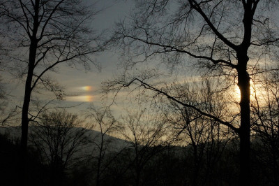 16:05 – die geteilte Nebensonne (sie hielt sich bis zu ihrem "Untergang" gegen 16:32)