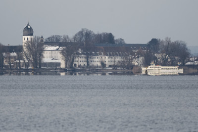 Luftspiegelung an der Fraueninsel im Chiemsee<br />29.01.2023 16:12 Uhr