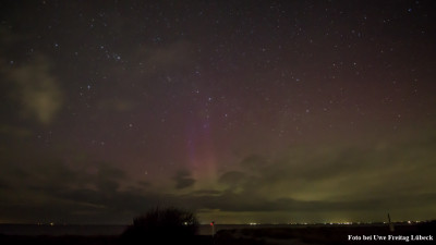 1K3L6006.JPG (190.54 KiB) 3535 mal betrachtet Mein Bild 2 : 1K3L6006-2<br />Datum: 2023 03 23-24 Zeit : 21:40 MEZ Ort: Großenbrode Blick auf Fehmarn<br />Kamera : Pentax K3 II <br />Objektiv : Pentax 11-18 mm 1:2,8 = 11 mm 1:2,8 <br />ISO : 2000 Belichtungszeit : 10 Sekunden