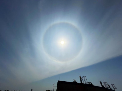 Halo_22Grad_Ring_Wolkenkante_IMG_0605_p1web1.jpg