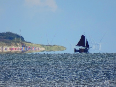 DSC08103k.jpg (310.36 KiB) 1981 mal betrachtet Kontraste.<br />Aufgenommen an 28.08.2023, 14:55 MESZ, auf der Amrumer Odde.