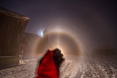 22°, 46°, Lichtsäule und ansatzweise Moilanen (?)