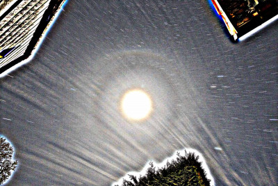 Uhrzeit 5:03 Uhr, Mondhöhe bei 52,1°