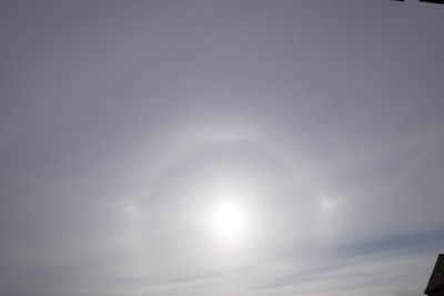 Uhrzeit: 15:42 Uhr, Sonnenstand: 27,4°, visueller Eindruck