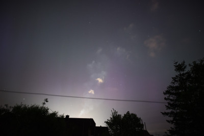 DSC_0801_100.JPG (282.93 KiB) 9995 mal betrachtet 23:00 UTC 1 sec Richtung Nord incl. Lichtsmog