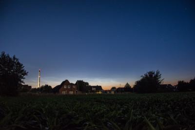 02:22 MESZ - Richtung N; Bild bearbeitet