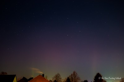 Zeit 20:57 Uhr MEZ