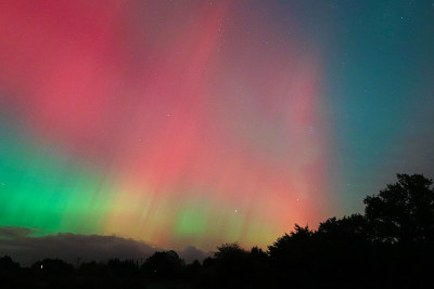 ca. 20:48h UTC grüne Wellen
