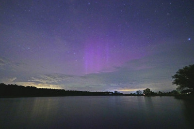 F_DSC01224.JPG (338.4 KiB) 6158 mal betrachtet 23:09 Uhr MESZ. Beamer schwach visuell erkennbar