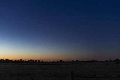 k-2316.jpg (117.23 KiB) 5135 mal betrachtet 28.05.2025, ca. 23:16 MESZ (50mm, KB)