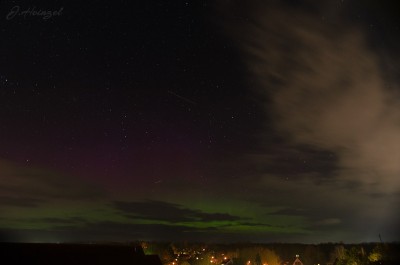 23:05, 14mm, ISO 1000, 13s bei f/2,8, Blick Norden, vllt rund 10°.<br />Nikon D5100 mit Tokina 11-16 DX II