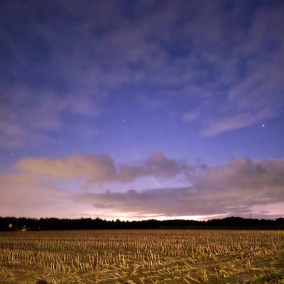 14.10.2024, deutlich zwischen den Wolken
