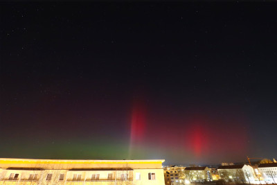 ... Ab 23:20 mit bloßem Auge in allen Farben eindeutig zu sehen