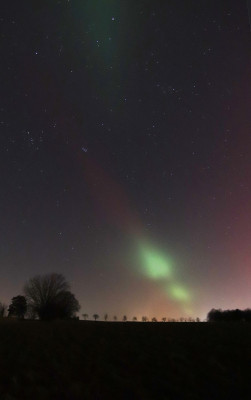 Steve-Verdacht mir RAGDA 22:57 Uhr im Westen (3,2s Belichtungszeit bei ISO 3200)