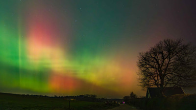 22:51 Ortszeit, Vollformat 14 mm (Ausschnitt)