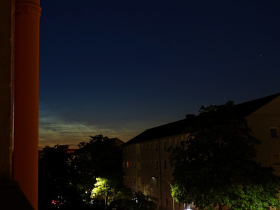Blick nach NE; 04:11 MESZ, Sonne -10.9°