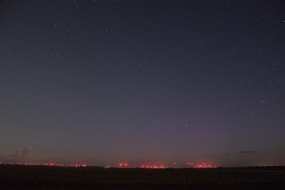 DSC_1240-300.jpg (297.48 KiB) 4118 mal betrachtet 00:20 UT 18mm; f/ 3,5, ISO 3200, 20 sec, Didymfilter