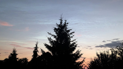 03:21 Uhr MESZ