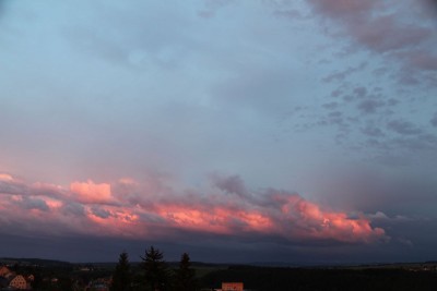 16. Juni, &quot;glühende Cumulus-Wolken&quot;