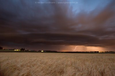 Shelfcloud bei Nacht