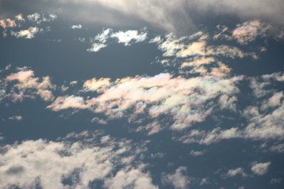 17_09_11_Wolken_Irisierend (1).JPG