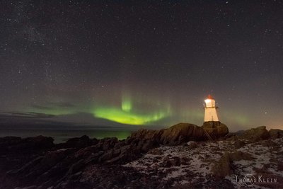 19:56 Uhr: ISO 6400, f2.8, 6s, 11mm